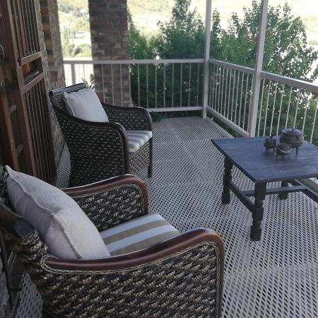 Clarens Cottages Экстерьер фото