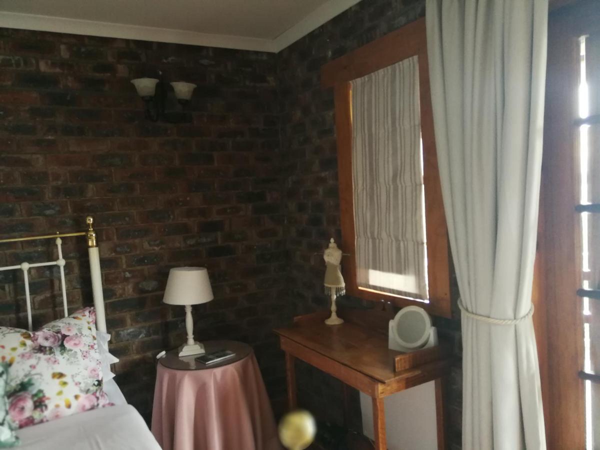 Clarens Cottages Экстерьер фото